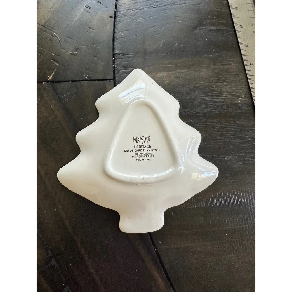 Mikasa Heritage Christmas‎ Tree Shaped Candy Dish Trinket Plate Cabos Winter EUC
